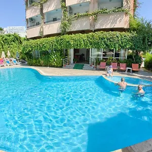 Orkide Hotell